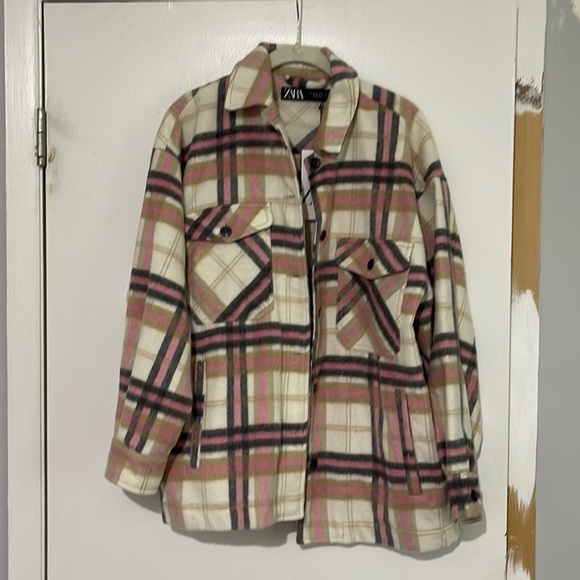 Zara Plaid Shacket - Picture 1 of 4